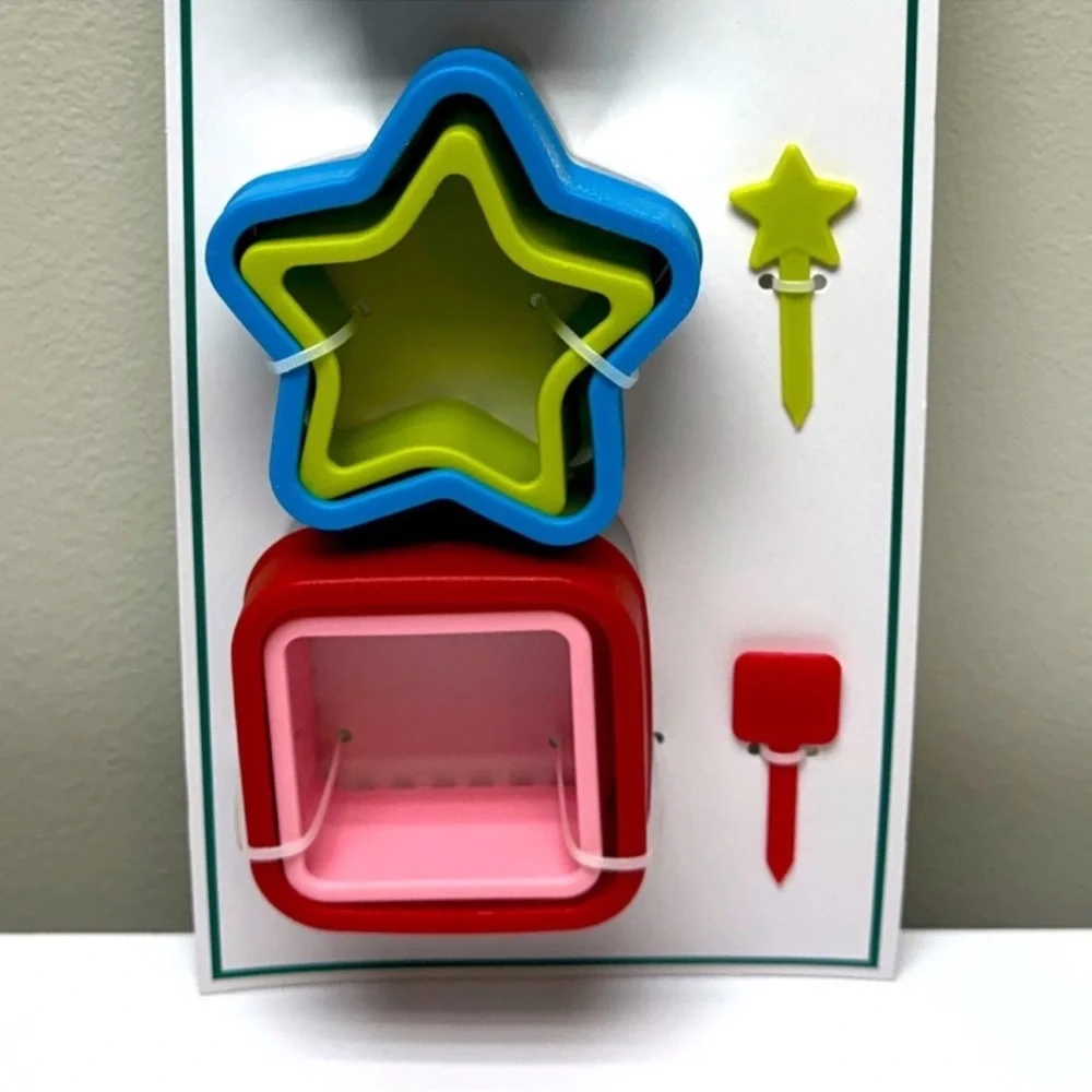 3 for $15 SALE Sandwich Cutter Set: house, star, square by Target Bullseye